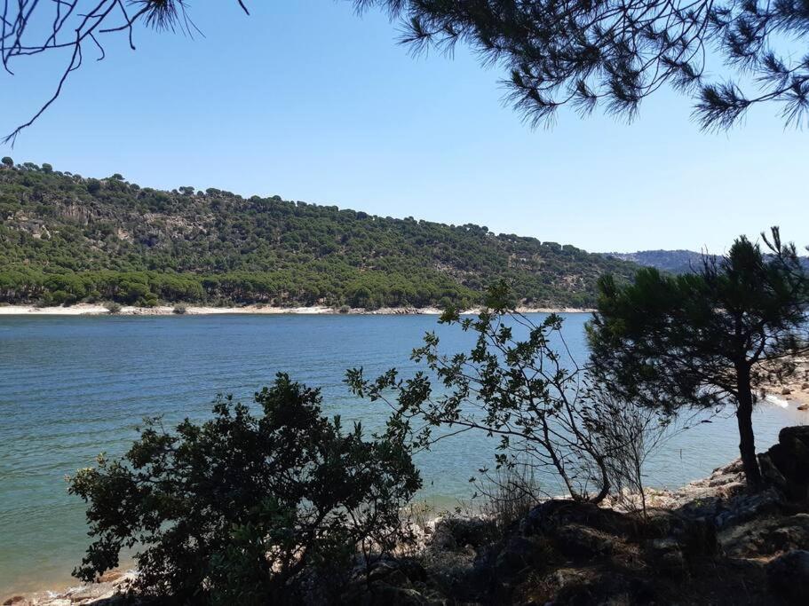 Acogedor Apartamento Con Bellas Vistas Al Embalse San Martín de Valdeiglesias Extérieur photo